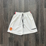 VINTAGE MANCHESTER UNITED SHORTS (S)