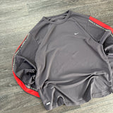 VINTAGE NIKE LONG SLEEVE (L)