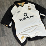 VINTAGE 2001 MAN UNITED FOOTBALL (XL)