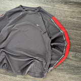 VINTAGE NIKE LONG SLEEVE (L)