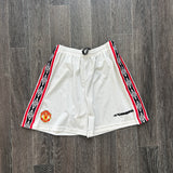 VINTAGE MANCHESTER UNITED SHORTS (S)
