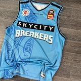 NZ BREAKERS BASKETBALL SINGLET (XL)