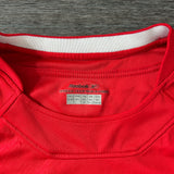 VINTAGE 2004 LIVERPOOL FOOTBALL (XXL)