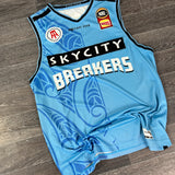 NZ BREAKERS BASKETBALL SINGLET (XL)
