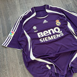 Vintage 2006 Real Madrid Football (XXL)