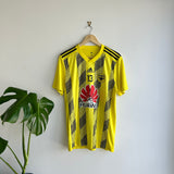 Liberato Cacace #13 Player Worn Wellington Phoenix Football Jersey (M)