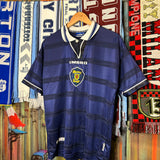 Vintage 90s Scotland Umbro Football (S/M)