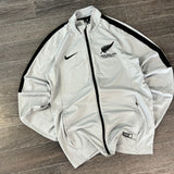 NZ ALL WHITES ZIP UP (M)