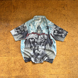 Y2K GRAPHIC BUTTON SHIRT (XL)