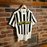 Vintage 2003/04 Juventus Football Jersey (S)