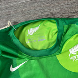 2010 NZ ALL WHITES PLAYER ISSUE FOOTBALL (M)