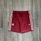 BAYERN MUNICH FOOTBALL SHORTS (L/XL)