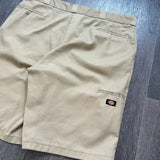 Dickies Cream Shorts (44")