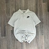 NIKE GREY POLO (L)