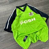 VINTAGE 2001 PETERBOROUGH FOOTBALL (XL)