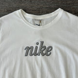 VINTAGE Y2K NIKE TEE (S)